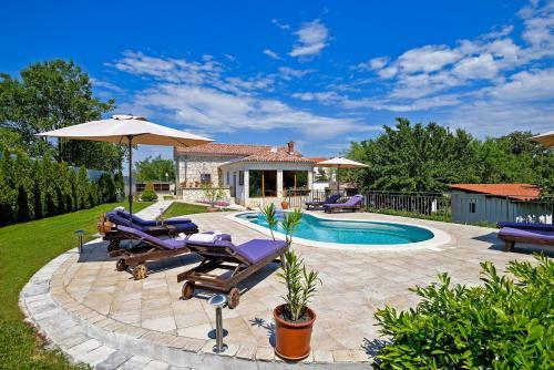 Villa Celeste In Nede??ina (Haus F�r 8-10 Personen)