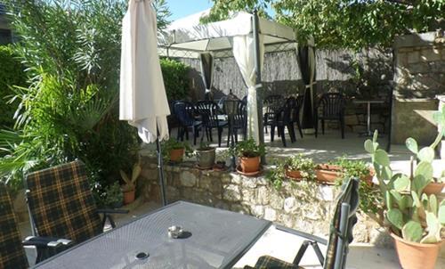 Studio Apartment In Novigrad With Terrace, Air Condition, Wifi (4648-1)