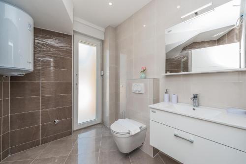Apartamento Merima 1 Luxury Ap With A Pool