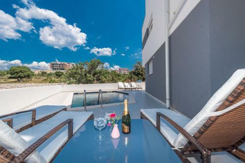 Apartamento Merima 1 Luxury Ap With A Pool