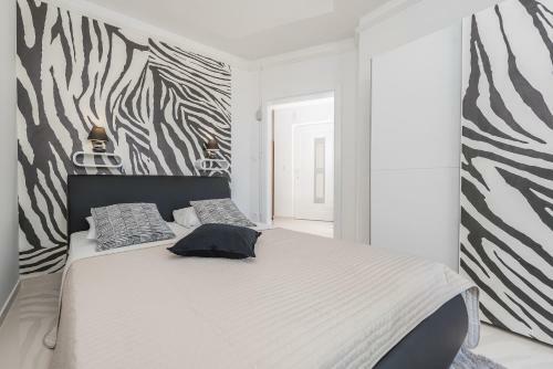 Apartamento Merima 1 Luxury Ap With A Pool