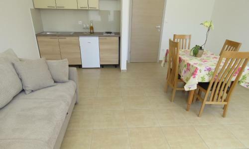 Apartments Lidija