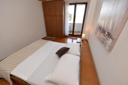 Apartments Roza