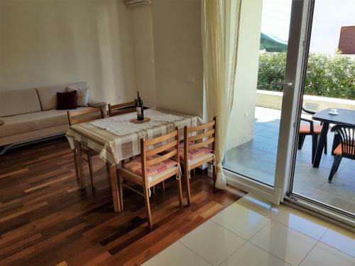 Apartments Vista Novalja