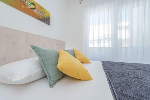 Dario 2. Modern & Luxury Apartment With A Pool