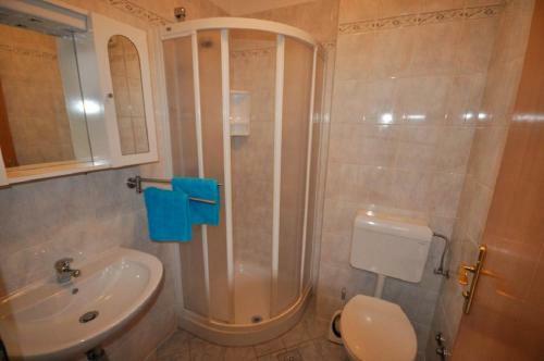Ana M Apartments