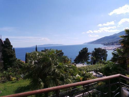 Apartment In Opatija 27432