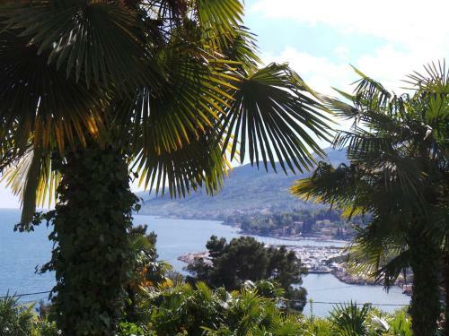 Apartment In Opatija 27432