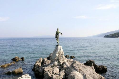 Apartments By The Sea Opatija - 11185