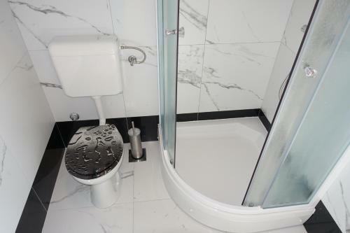Hostal Apartments Leon Nin