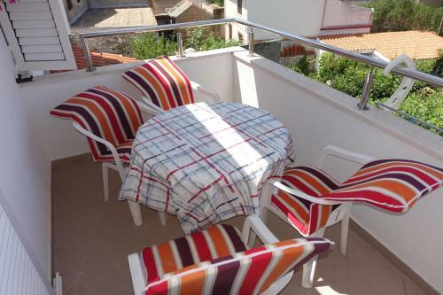 Hostal Apartments And Rooms With Parking Space Nin, Zadar - 5805
