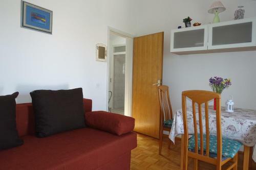 Hostal Apartments And Rooms With Parking Space Nin, Zadar - 5805