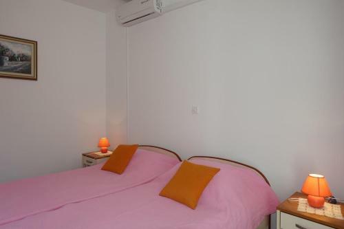 Hostal Apartments And Rooms With Parking Space Nin, Zadar - 5805