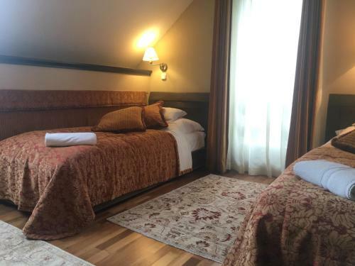 Hostal B�nki Vad�szh�z