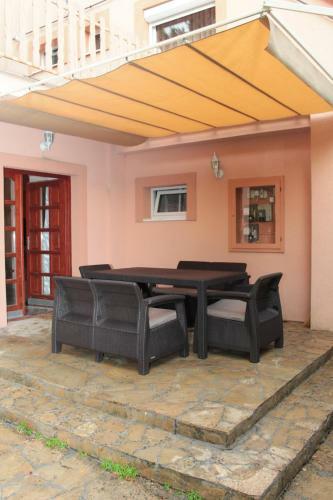 Hostal Csal�dikuck� Vend�gh�z