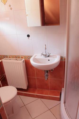 Hostal Csal�dikuck� Vend�gh�z