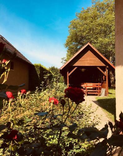 Hostal Kerti Vend�gh�z
