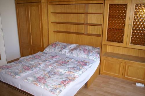 Holiday Home In Balatonkeresztur 19516