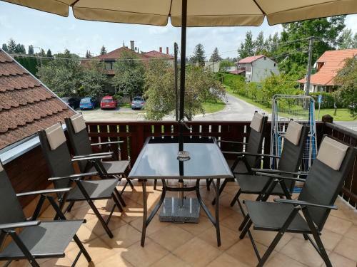 Apartamento Tam�s B�tya Kunyh�ja