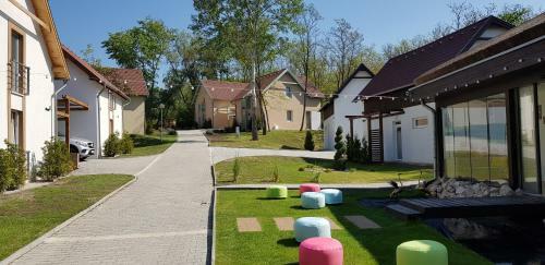 Kenese-v�lgye Villahotel