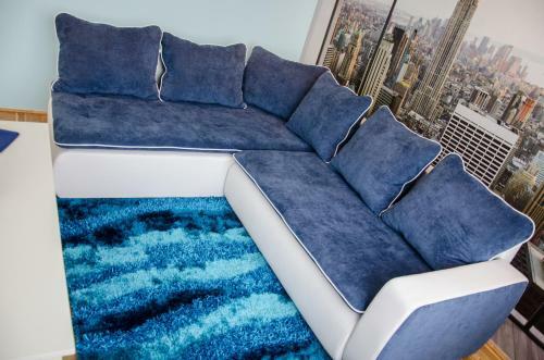 Blue Luxury Apartment