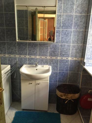 Vivien Apartman