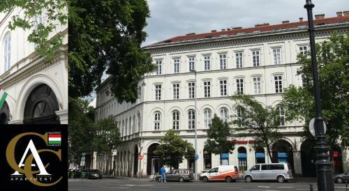 Classic Central Apartment