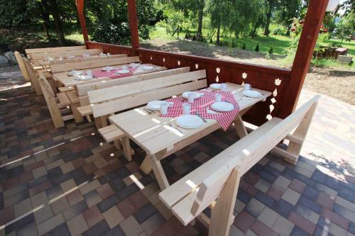 Hostal Geszteny�s Vend�gh�z