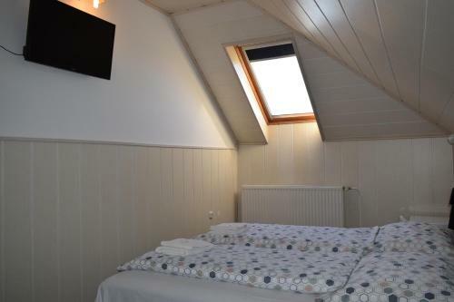 Hostal Ujv�ri Vend�gh�z