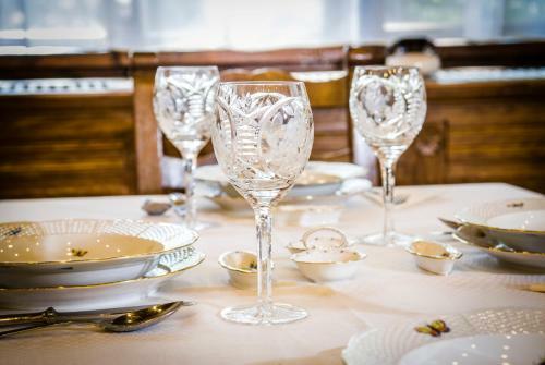 Hostal Zseri Vad�szh�z