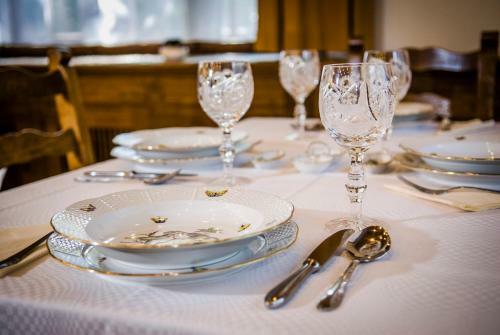 Hostal Zseri Vad�szh�z