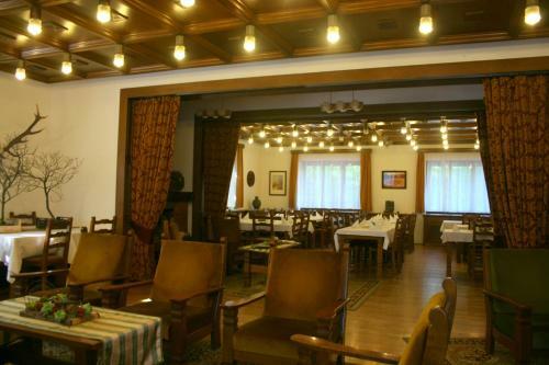 Hostal Zseri Vad�szh�z