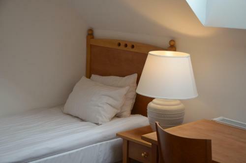 Hostal Buz�s Pince Vend�gh�z