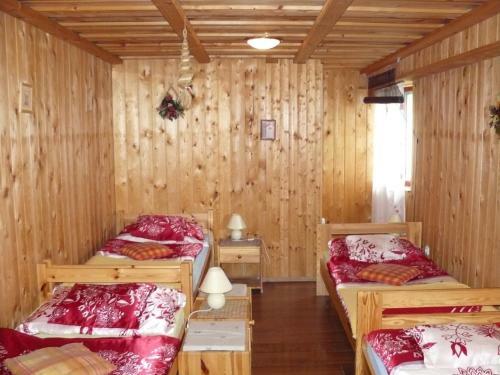 Hostal Ludad Kertekalja Vend�gh�z
