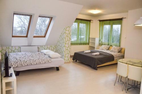 Strand Apartman
