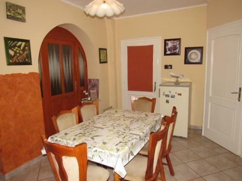 Marika Apartman
