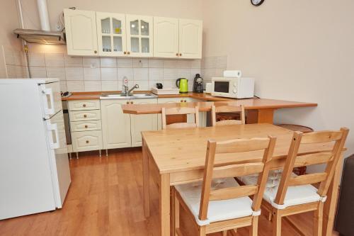Zoli Apartmanok-v�ndor2 K�lcsey 34-36
