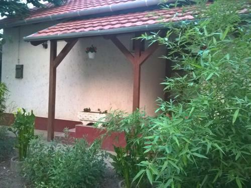 Hostal Fej�rv�ri Vend�gh�z