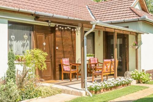 Csillagvir�g Apartman Gyula
