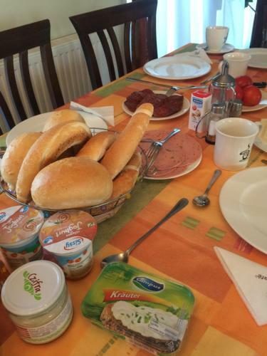 Hostal Nagybajcsi Lovaspark �s Vend�gh�z