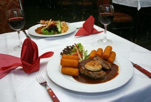 Corvina Hotel-restaurant
