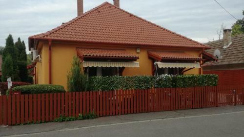 Apartamento K�ri Vend�gh�z