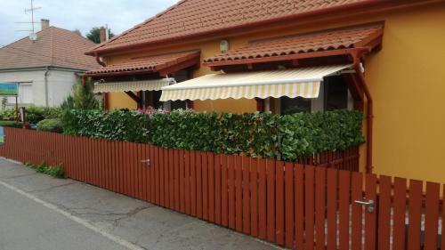 Apartamento K�ri Vend�gh�z