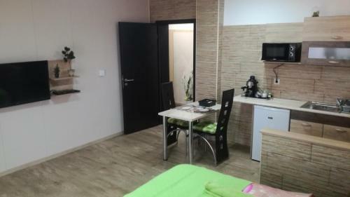 Apartamento K�ri Vend�gh�z