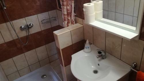 K�ri Apartman