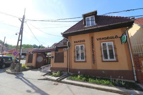 Bed & Breakfast Sz�kelykert Panzi�