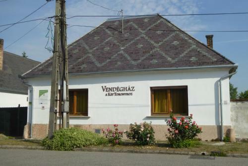 Hostal Vend�gh�z A K�t Toronyhoz