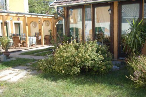 Hostal Villa Luca