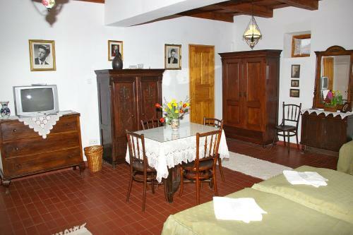 Hostal N�das Fogad�