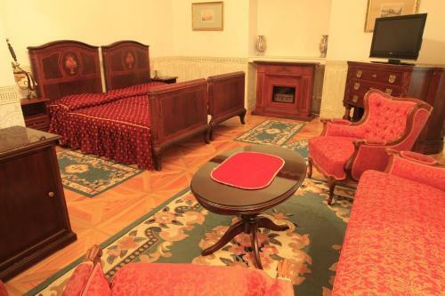 Hotel Teleki-degenfeld Kast�lysz�ll�